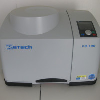 Molino Retsch PM100